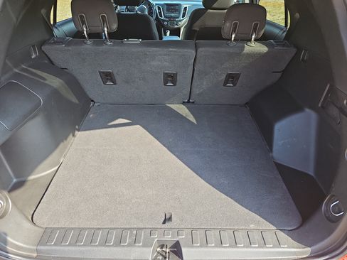 Used 2020 Chevrolet Equinox LT FWD image 9