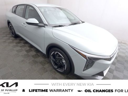 New 2025 Kia K4 EX image 3