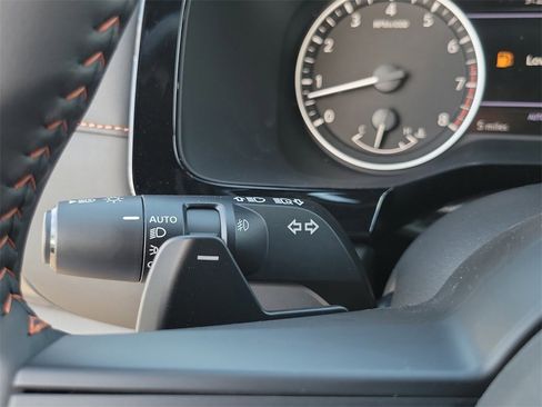 New 2025 Nissan Pathfinder Rock Creek image 9