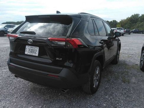 Used 2024 Toyota RAV4 XLE FWD image 8