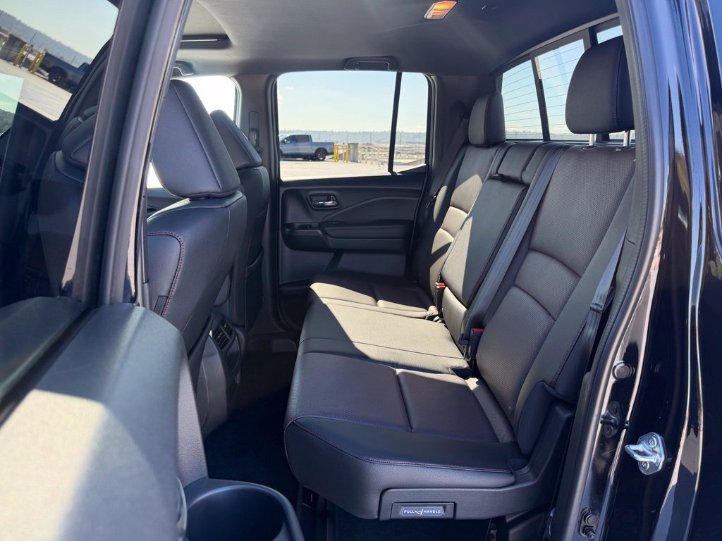 Certified 2023 Honda Ridgeline Black Edition image 14