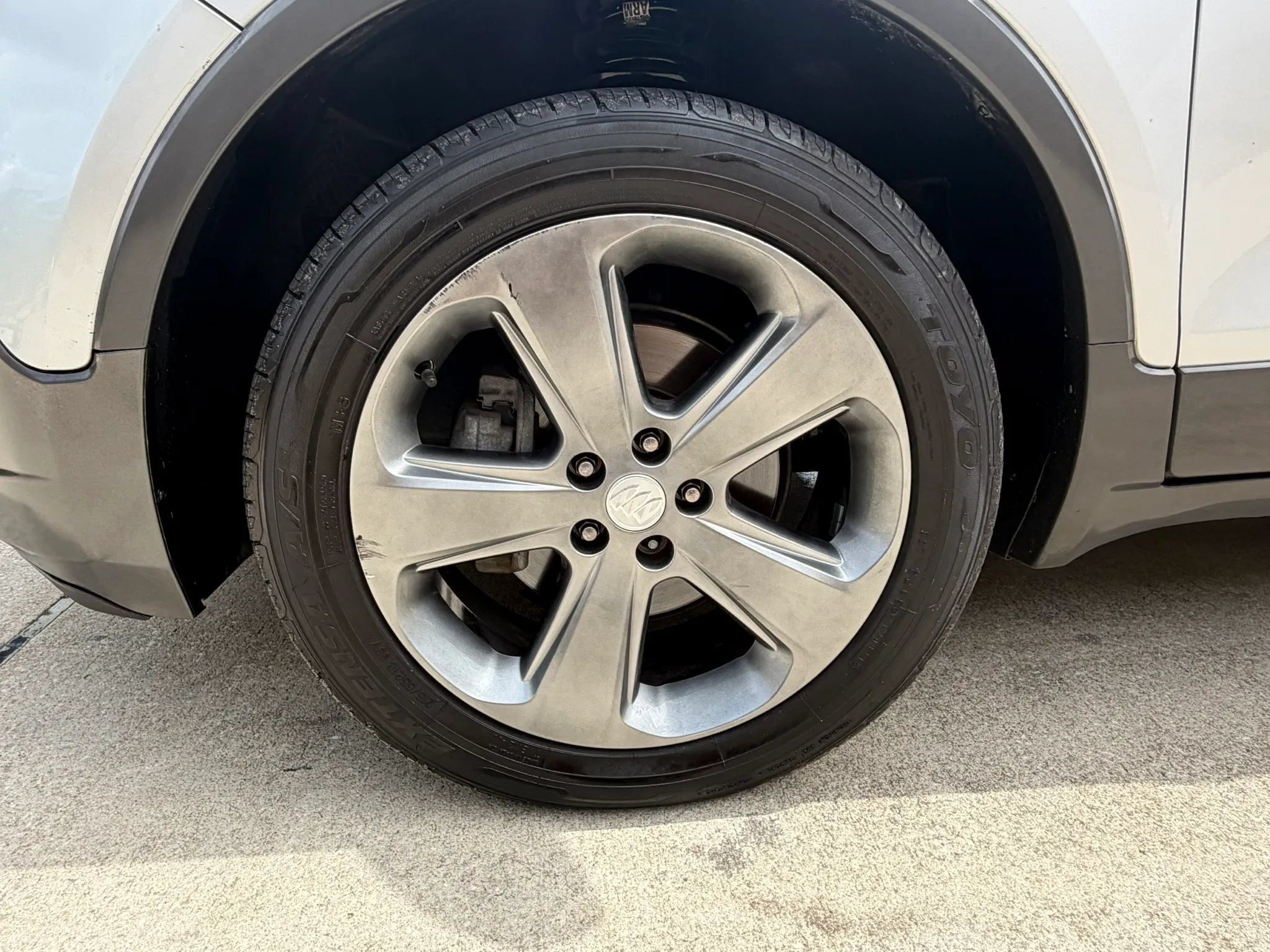 Used 2014 Buick Encore FWD image 35