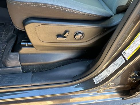 Used 2023 RAM 1500 Big Horn image 17