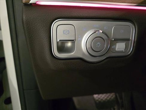 Used 2023 Mercedes-Benz GLE 350 4MATIC image 27