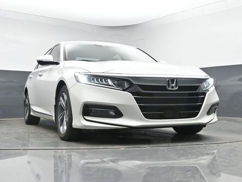 Used 2018 Honda Accord EX-L image 11