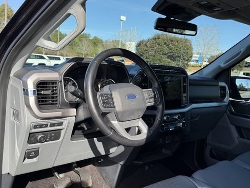 Used 2022 Ford F150 XLT w/ Equipment Group 302A High image 16