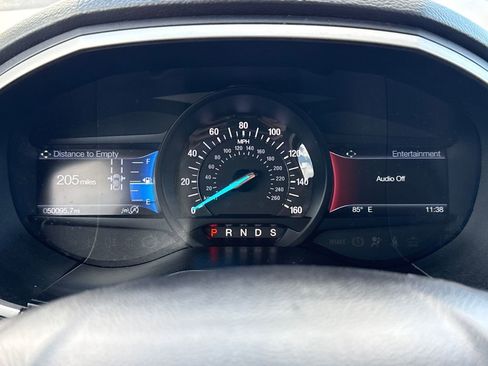 Used 2020 Ford Edge SEL image 17