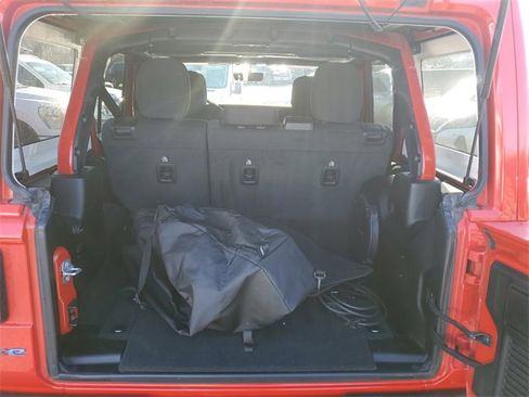 Used 2021 Jeep Wrangler Unlimited Rubicon 4xe w/ Cold Weather Group image 25