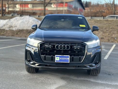 Used 2025 Audi Q7 2.0T Premium w/ Convenience Plus Package image 10