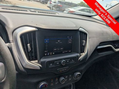 Used 2024 GMC Terrain SLE w/ Driver Convenience Package AWD/4WD image 20