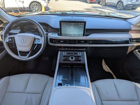 Certified 2022 Lincoln Aviator Reserve w/ Elements Package Plus image 17