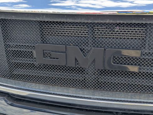 Used 2017 GMC Canyon SLE w/ SLE Convenience Package image 11