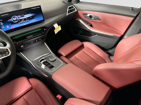 New 2026 BMW 330i Sedan w/ M Sport Package image 24