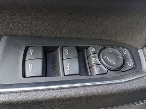 Used 2024 Chevrolet Silverado 2500 High Country w/ High Country Premium Package image 61