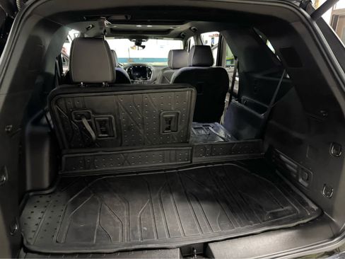 Certified 2023 Chevrolet Traverse Premier w/ LPO, Floor Liner Package image 14