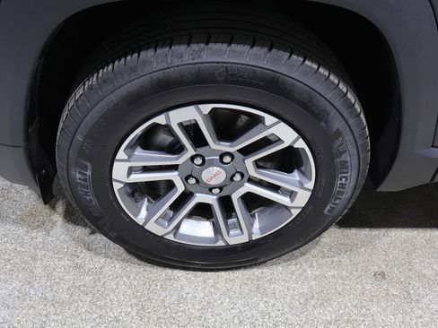 Used 2025 GMC Terrain Elevation AWD/4WD image 9