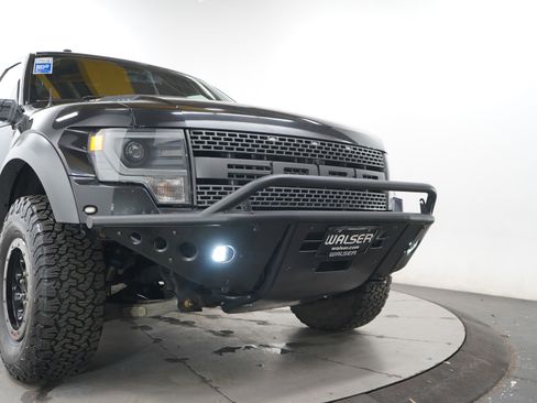Used 2014 Ford F150 Raptor w/ Equipment Group 801A Luxury AWD/4WD image 39