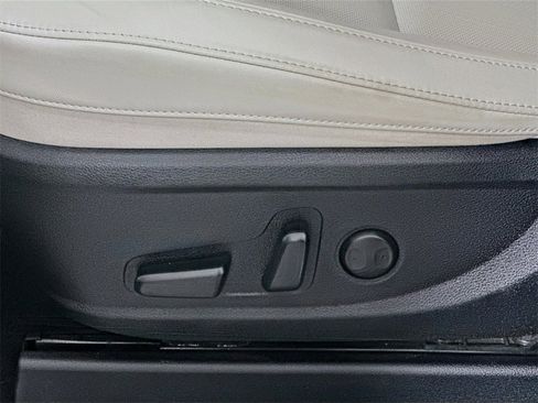 Used 2022 Kia Telluride S image 22