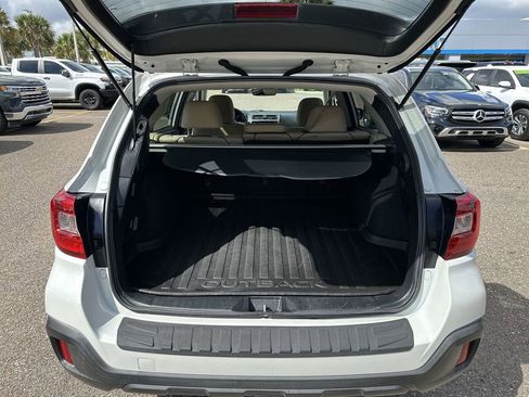 Used 2019 Subaru Outback 2.5i Limited image 24