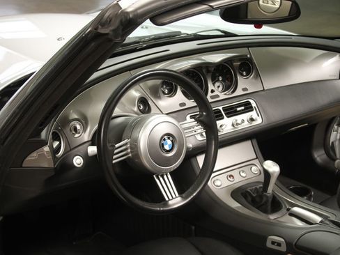 Used 2002 BMW Z8 image 37