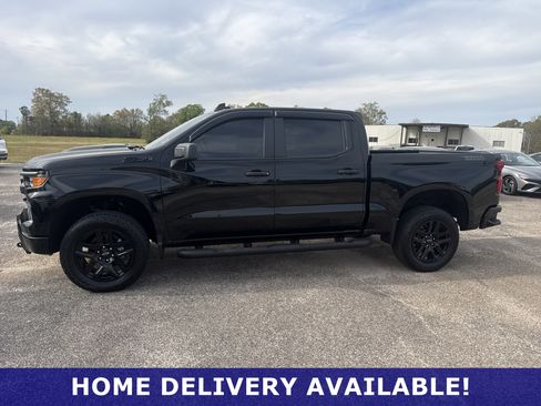 Used 2025 Chevrolet Silverado 1500 Custom Trail Boss w/ Midnight Edition image 4