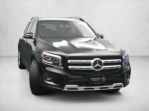 Certified 2023 Mercedes-Benz GLB 250 4MATIC image 3