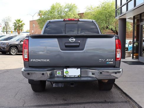Used 2019 Nissan Frontier SV w/ Value Truck Package AWD/4WD image 11