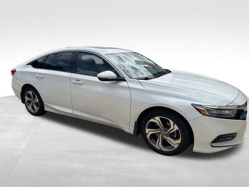 Used 2018 Honda Accord EX-L image 9