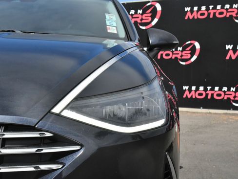 Used 2021 Hyundai Sonata SEL FWD image 11