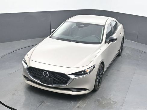 Used 2024 MAZDA MAZDA3 s FWD image 46