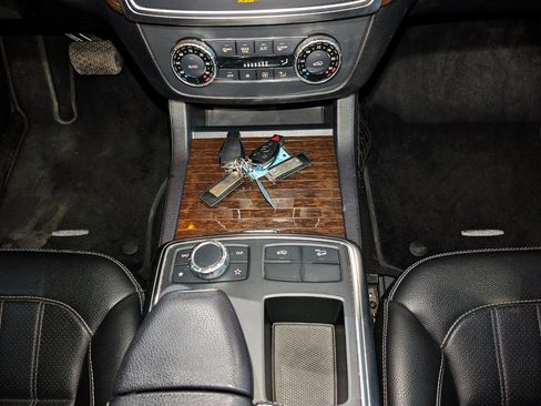 Used 2013 Mercedes-Benz GL 450 4MATIC image 43