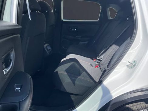Certified 2025 Honda HR-V Sport image 13