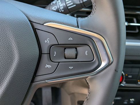 New 2026 Chevrolet TrailBlazer LT w/ Midnight Edition FWD image 13