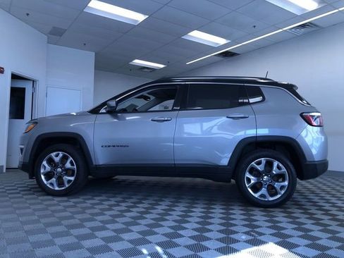 Used 2018 Jeep Compass Limited image 12
