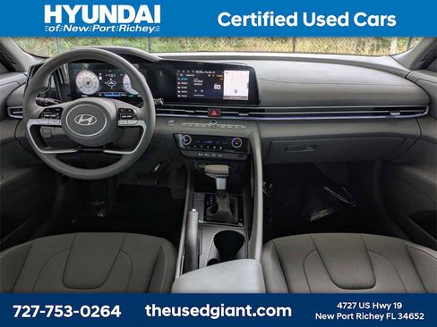 Certified 2024 Hyundai Elantra SEL image 15