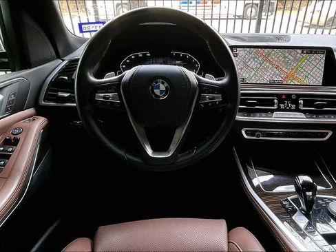 Used 2023 BMW X5 sDrive40i w/ Parking Assistance Package image 5