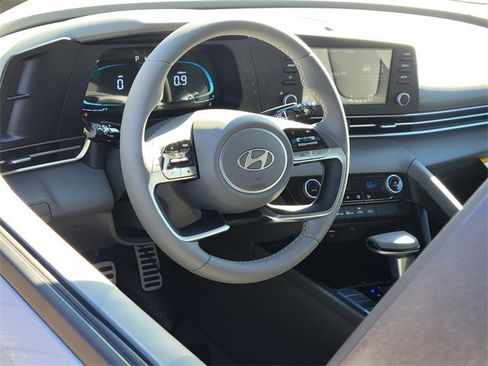 New 2026 Hyundai Elantra Sport image 3