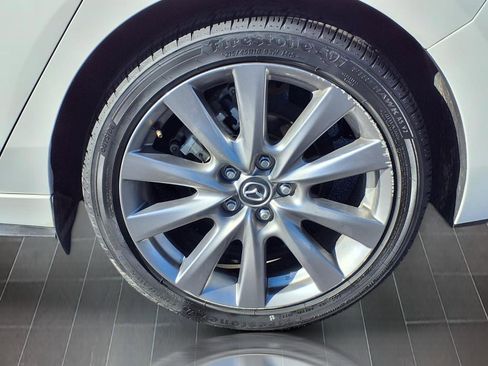 Used 2023 MAZDA MAZDA3 s image 19