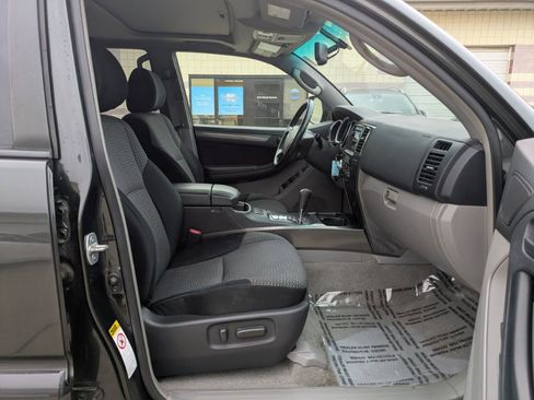 Used 2008 Toyota 4Runner Sport image 14