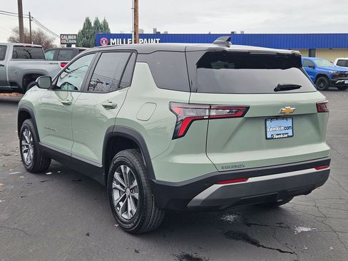 New 2026 Chevrolet Equinox LT w/ Convenience Package II FWD image 4