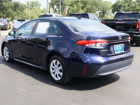 Used 2024 Toyota Corolla LE FWD image 7