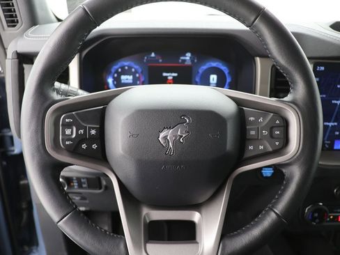 Used 2025 Ford Bronco Outer Banks image 17