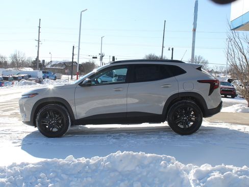 New 2026 Chevrolet Trax ACTIV w/ Sunroof Package image 6