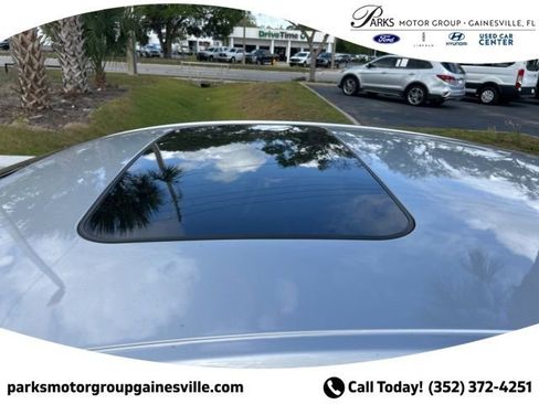 Used 2013 Ford Fusion SE FWD image 11