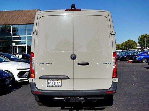 Used 2024 Mercedes-Benz Sprinter 2500 w/ Parking Package image 9