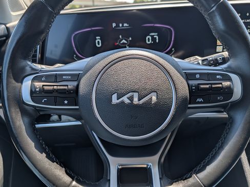 Certified 2023 Kia Sportage EX AWD/4WD image 25