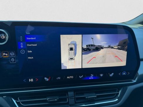 Used 2024 Chevrolet Equinox EV RS w/ Active Safety Package 3 image 16