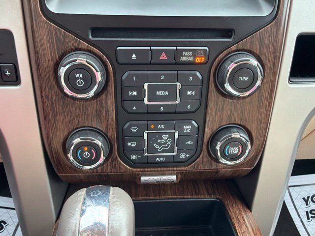 Used 2013 Ford F150 Lariat w/ Lariat Chrome Pkg AWD/4WD image 24