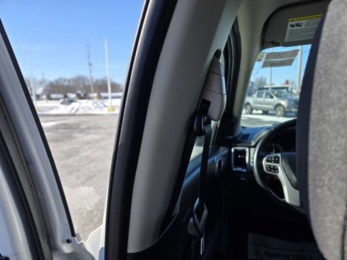 Certified 2023 Ford Ranger XLT w/ Equipment Group 302A High image 29