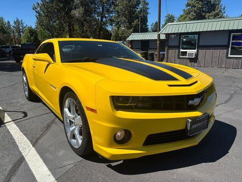 Used 2011 Chevrolet Camaro SS w/ RS Package RWD image 6